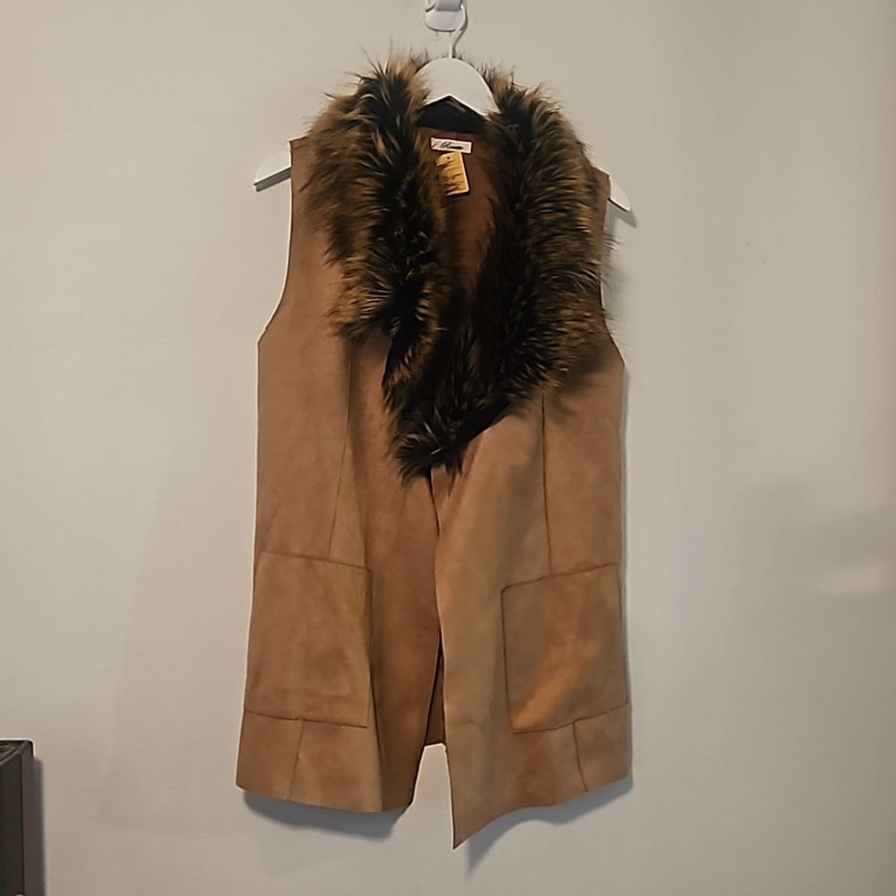 VINTAGE  WOMAN ROSETTE VEST  M USE